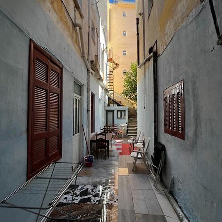 Ngm . Home Pireus Exteriér fotografie